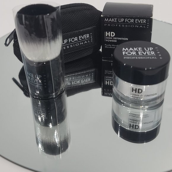 💖NEW MAKE UP FOR EVER $77 SET: HD Kabuki Brush + HD High Definition Powder  NEW - Picture 9 of 15